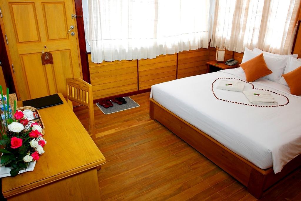 Inle Lotus Hotel Nyaung Shwe Luaran gambar